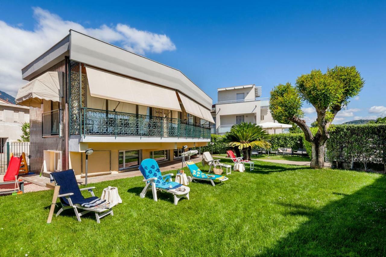 Hotel Villa Teresa Loano Kültér fotó